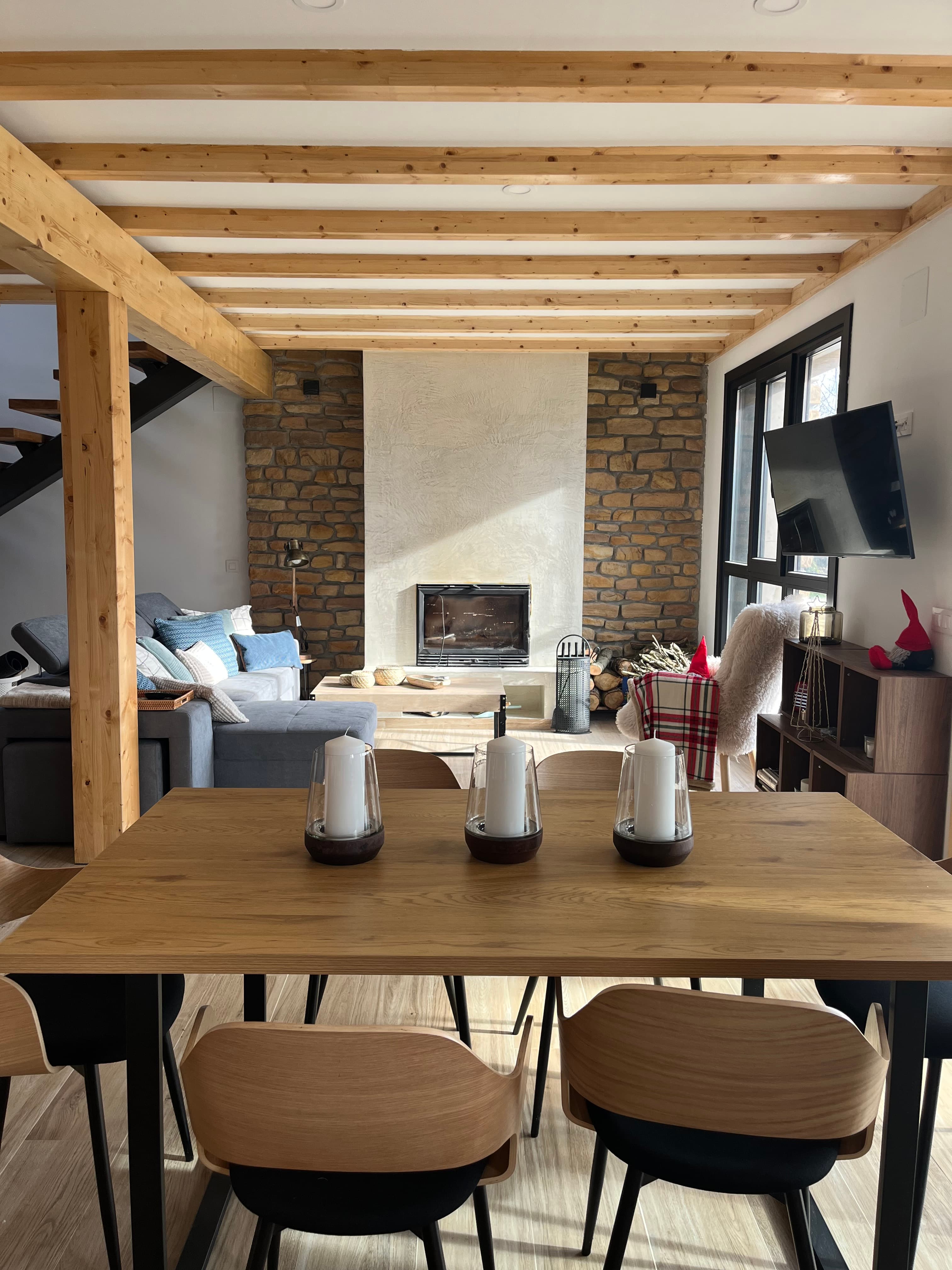 Acogedor ricon con chimenea en Casa Calma, Valle de Soba